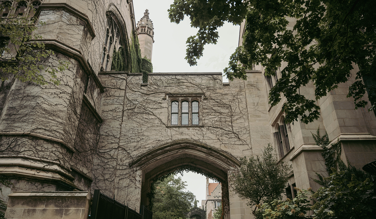 Study in USA: 2025 Guide to Studying an MBA in the US – Top Universities, Costs & Financial Aid